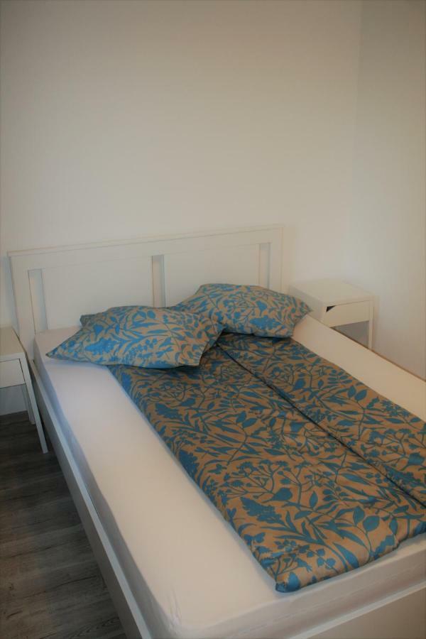 Casa Peterfi - Apartment With 3 Bedrooms And Spacious Living Room Marosvásárhely Kültér fotó